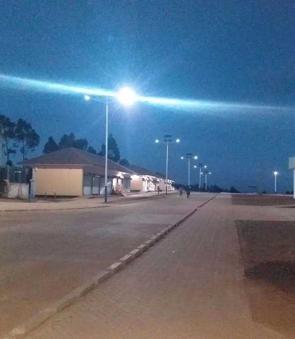 合肥市非洲科特迪瓦太阳能路灯工程